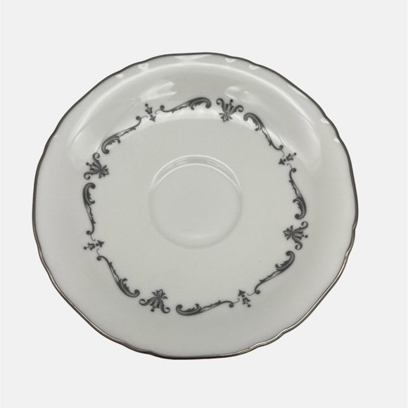 Royal Worcester Silver Chantilly Cup & Saucer Fine Bone China Platinum Trim - Picture 4 of 7